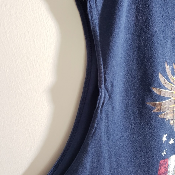 Men's Muscle Tee - Picture 3 of 5